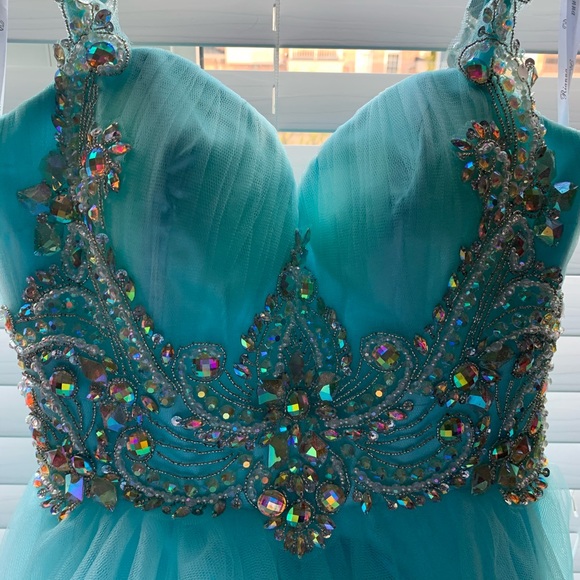 BABY BLUE DRESS - Picture 2 of 8